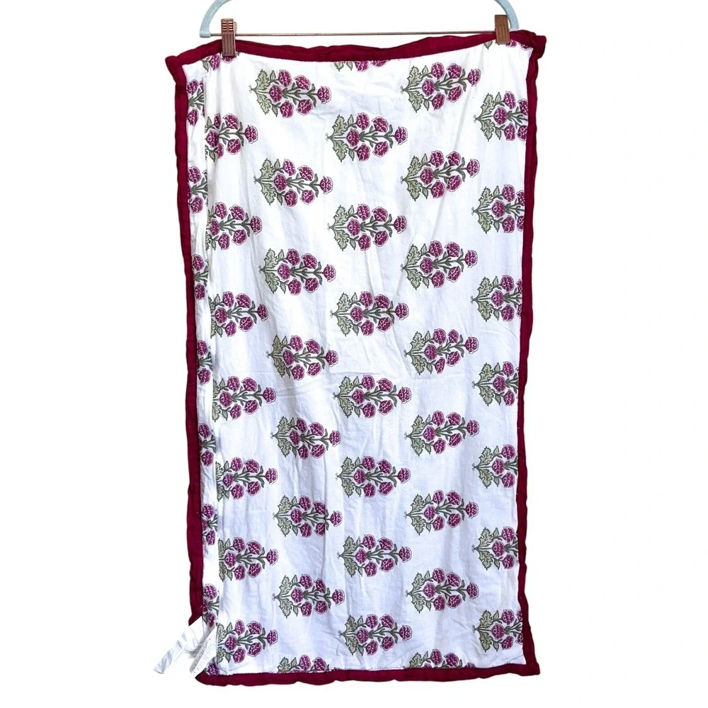Pottery Barn Margeaux Embroidered Reversible 1 King Sham 36x20 Multi Floral